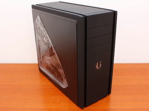 BitFenix Survivor mid-tower PC computer case image